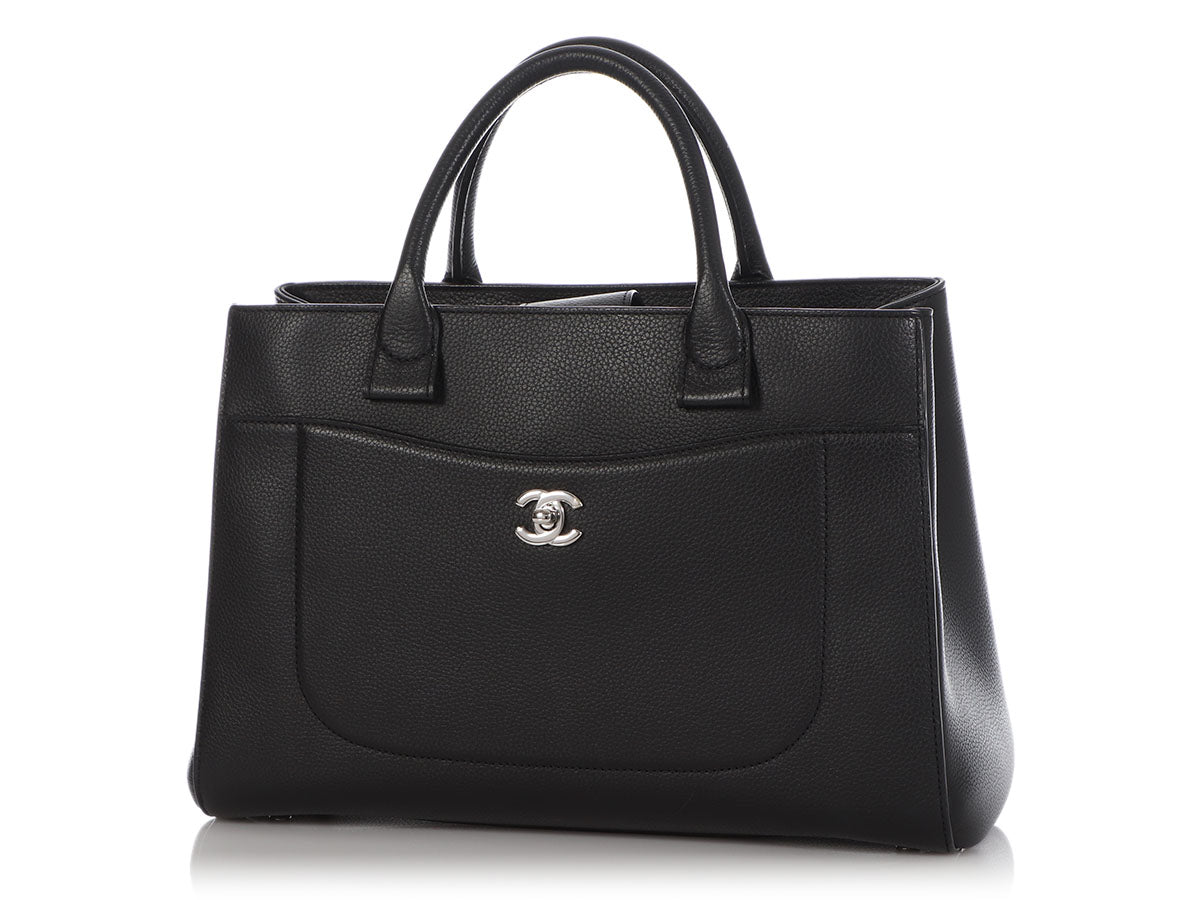 chanel neo executive tote price