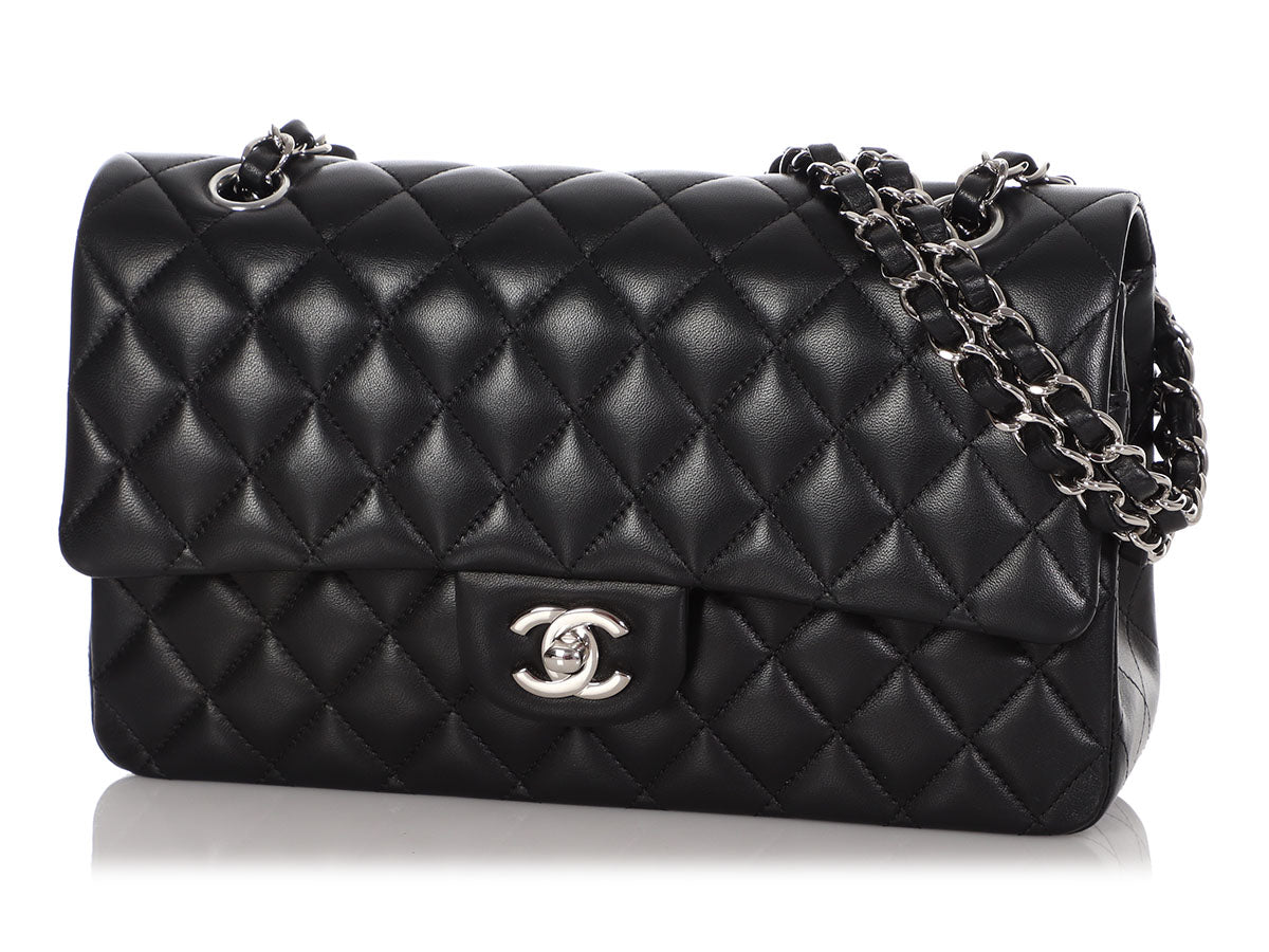 CHANEL 1989 Bag Quilted Lambskin Leather Double Chain Strap Racing Green   Chelsea Vintage Couture
