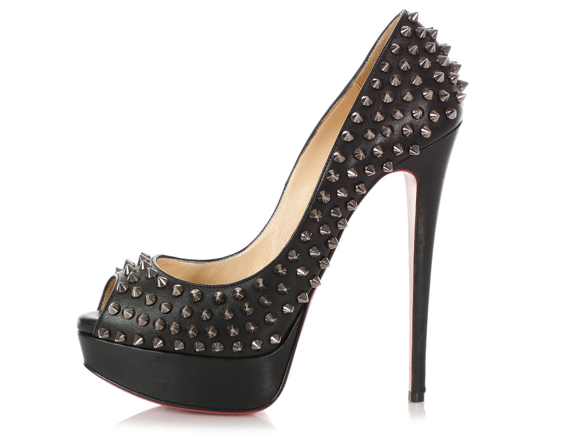 black spiked louboutins