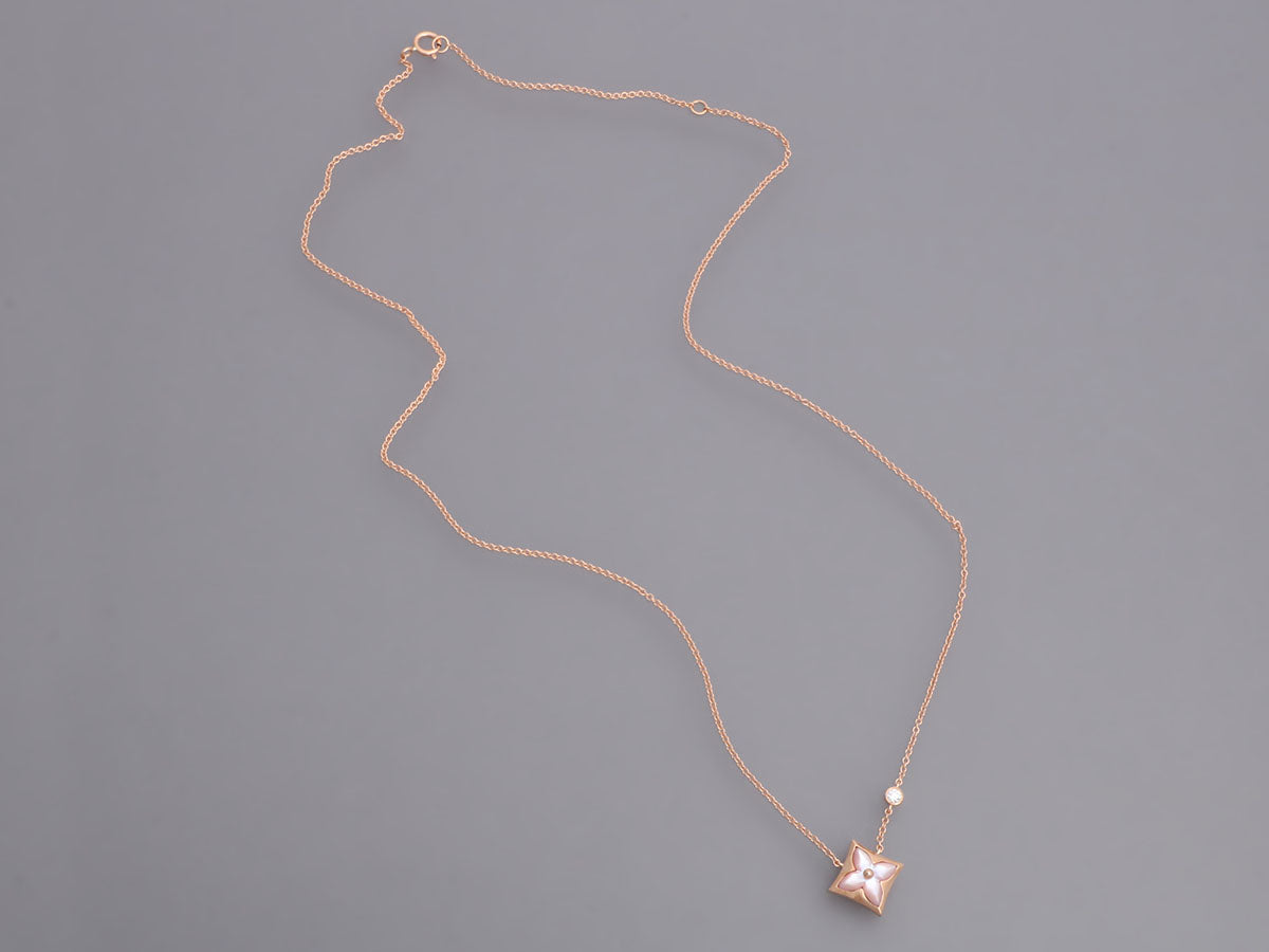 ⭐️ Color Blossom BB Star Pendant Necklace, Women's Fashion