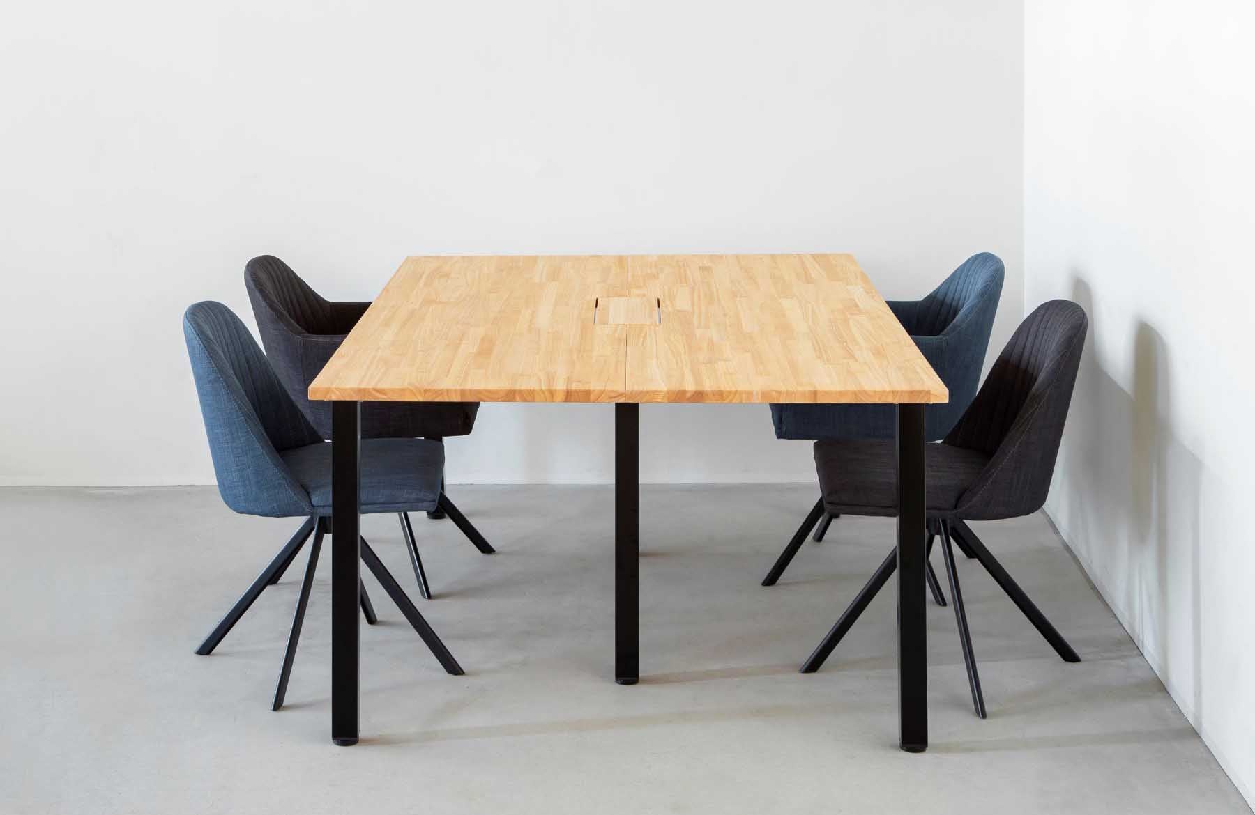 THE TABLE / ラバーウッド ナチュラル × Black Steel × W150 - 200cm D80 - 120cm　配線トレー付き