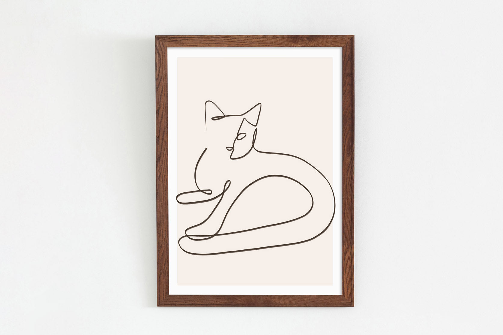 KANADEMONOの猫をモチーフにしたモダンなドローイングアートA１＋木製ブラウンフレーム