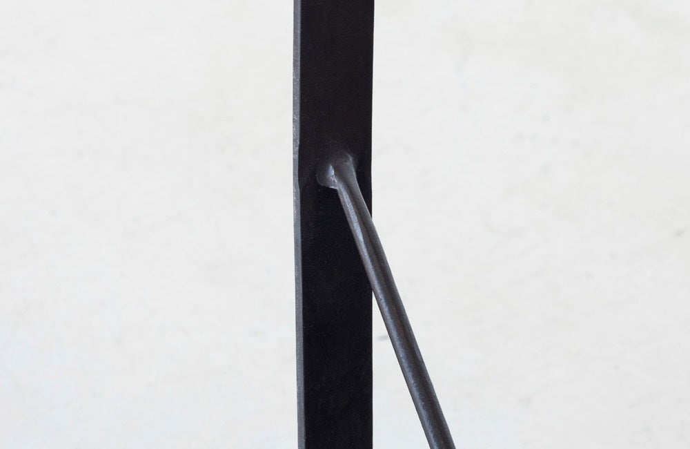 かなでもののアンティークブラックのアイアン製を使用したシェルフ用のブラケット4本セット