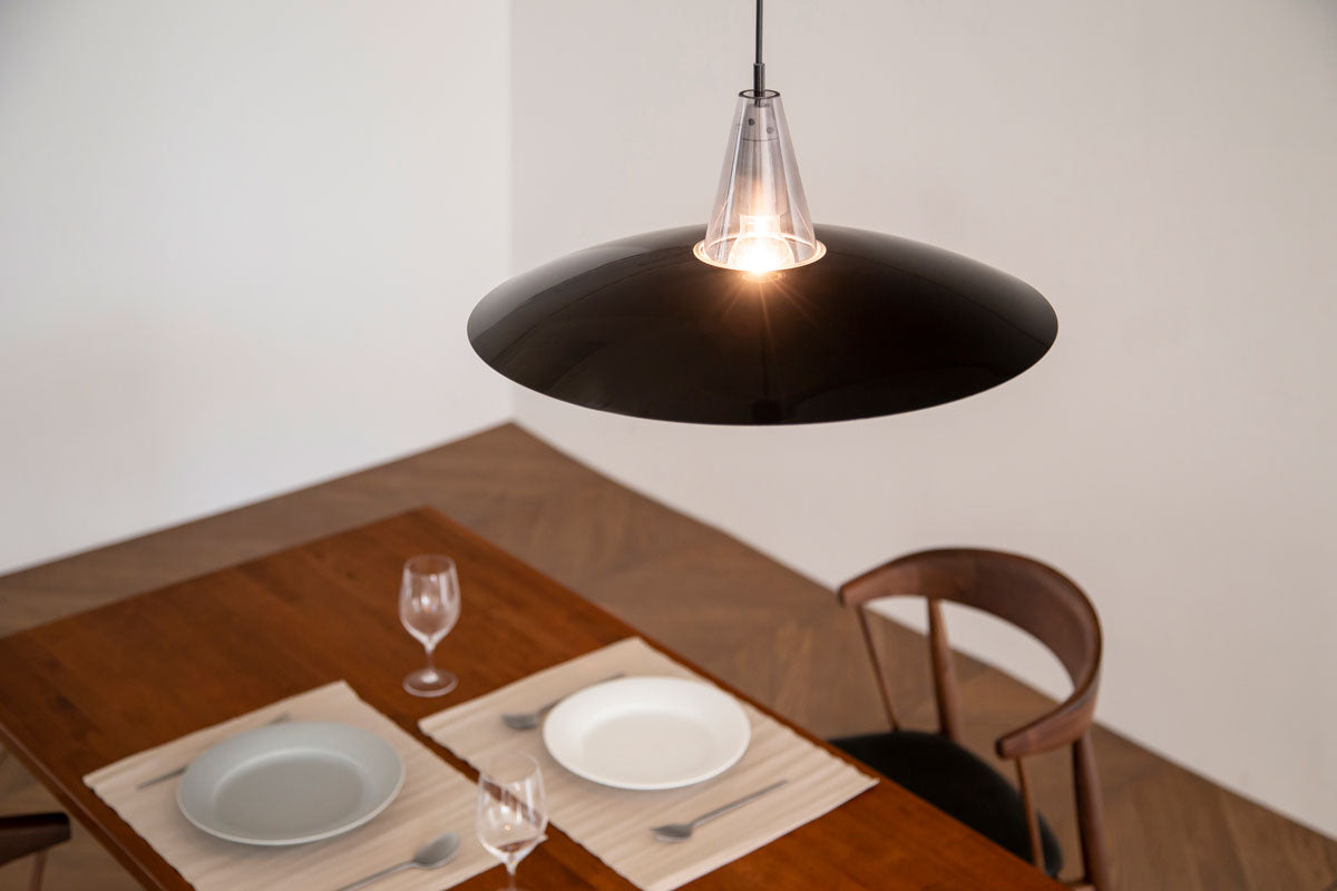 Petal - Black Alumi Shade Pendant Light – KANADEMONO