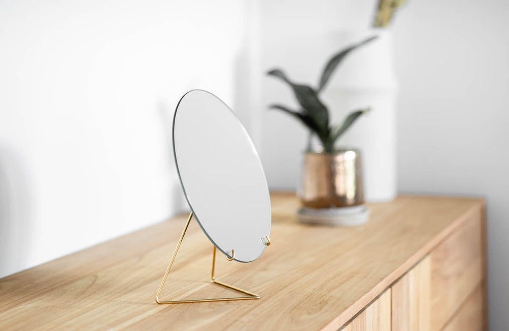 Simple Flameless Tabletop Mirror By Kanademono