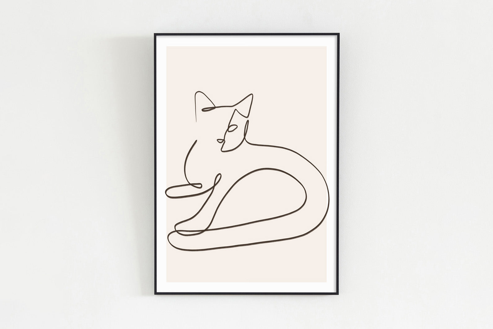 KANADEMONOの猫をモチーフにしたモダンなドローイングアートA1＋ブラックフレーム