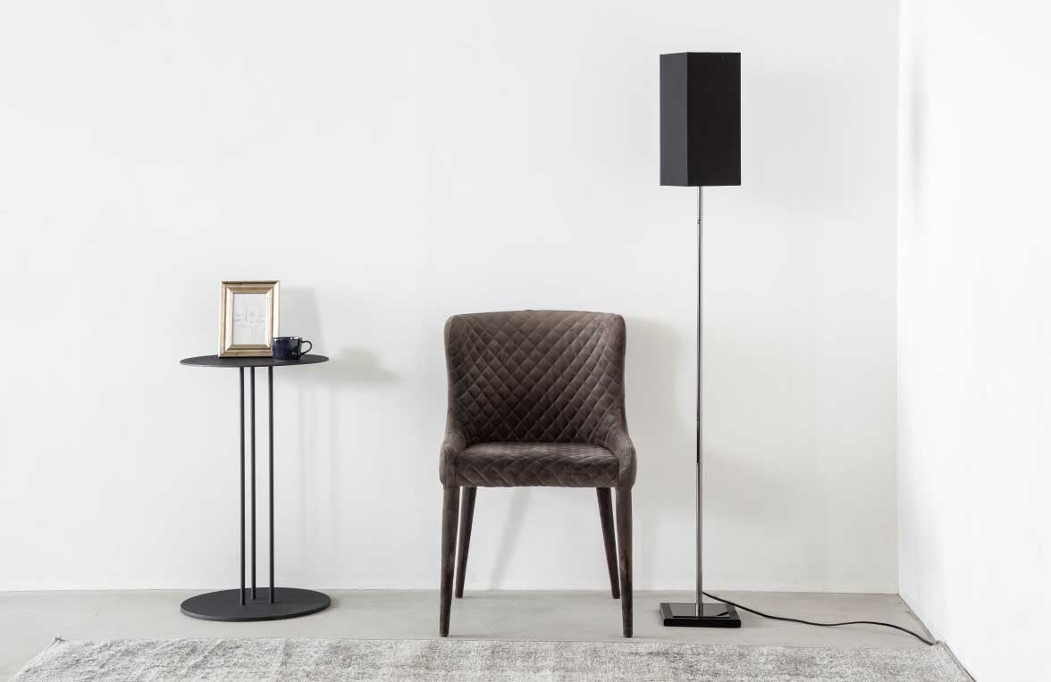 Slim - Elegant Floor Lamp – KANADEMONO