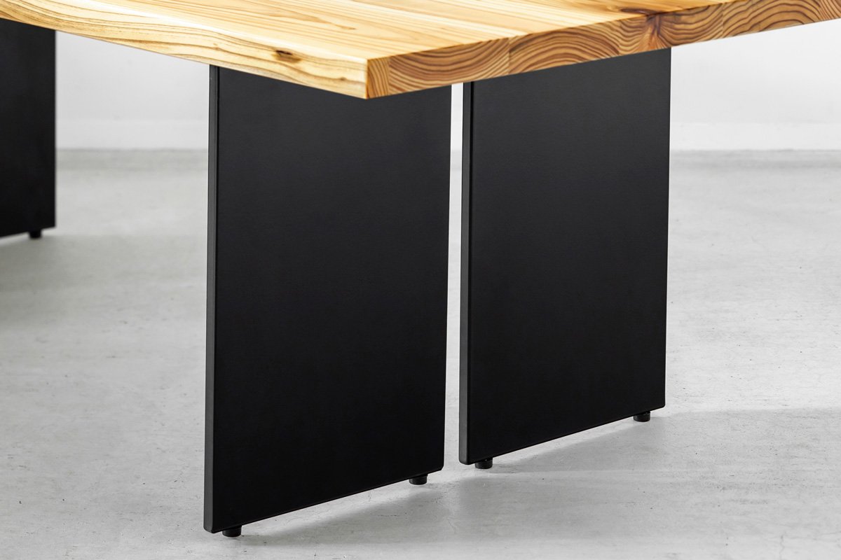 THE LOW TABLE / 無垢 杉 × Black Steel – KANADEMONO