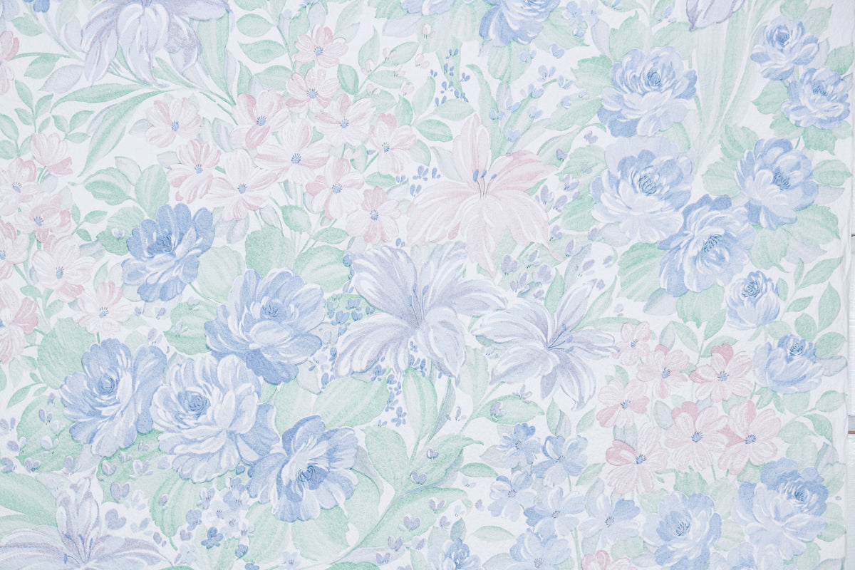 1980s Floral Vintage Wallpaper – Hannah’s Treasures Vintage Wallpaper