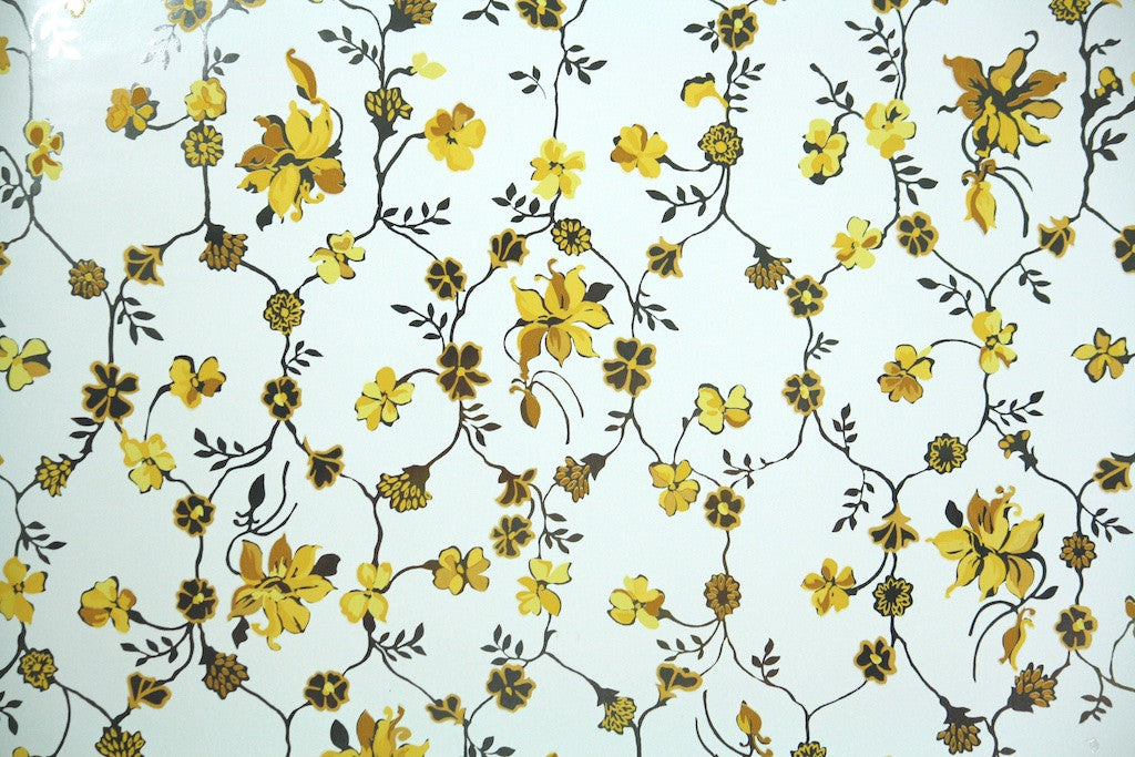 1970s Floral Mylar Vintage Wallpaper – Hannah's Treasures Vintage Wallpaper