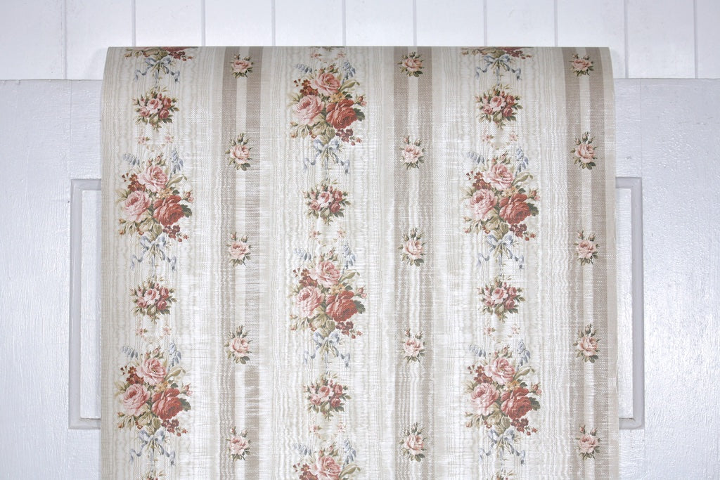 1980s Floral Vintage Wallpaper – Hannah's Treasures Vintage Wallpaper