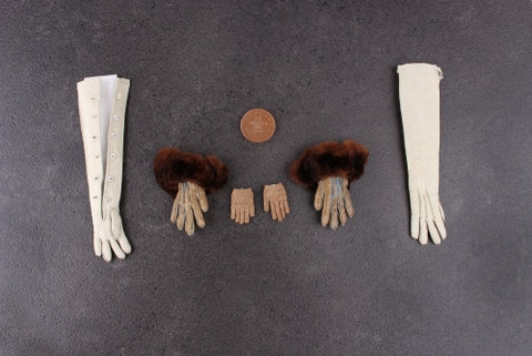 Miniature gloves