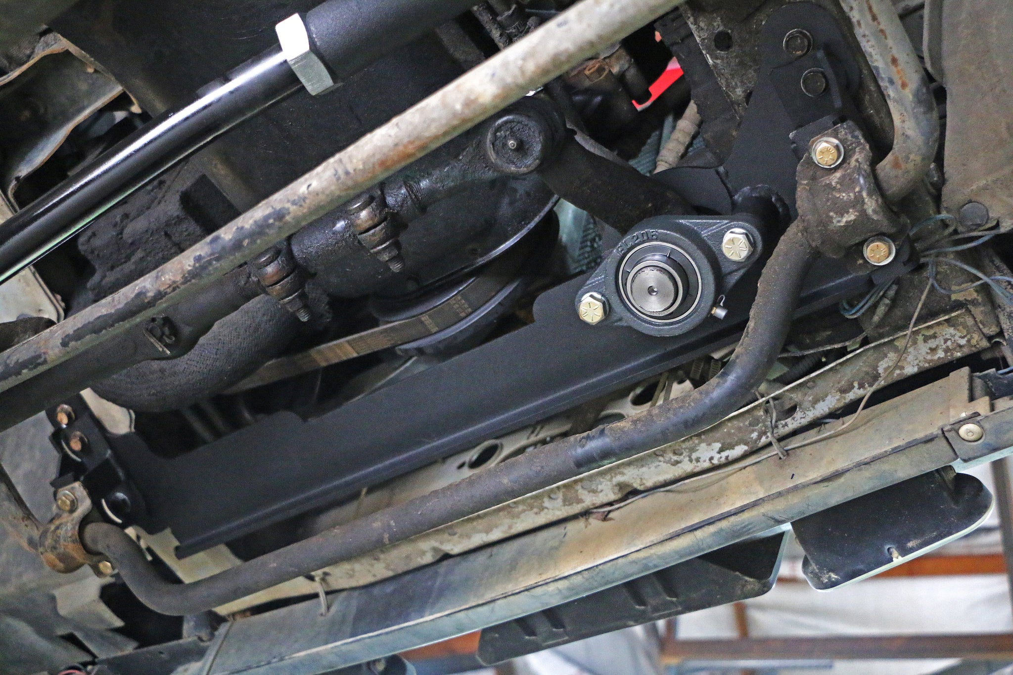 RHD XJ Steering Box Brace – Ironman4x4fab LLC