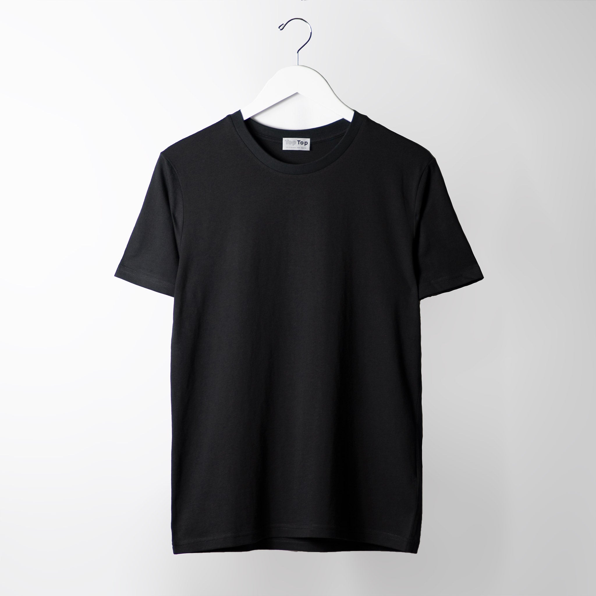 black tee shirt plain