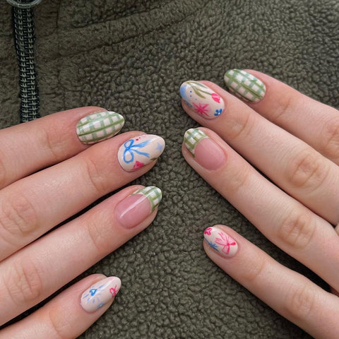 Florals and Bows Nails