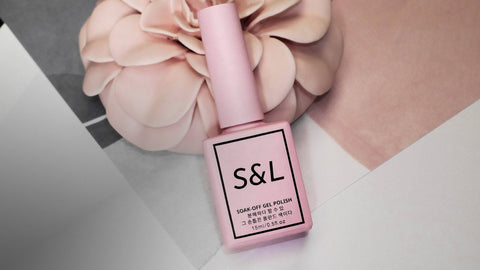 Bouteille de vernis gel signature de S&L Beauty Company