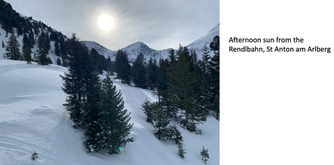 o	Afternoon glow on the slopes: Rendlbahn's stunning view in St. Anton am Arlberg.