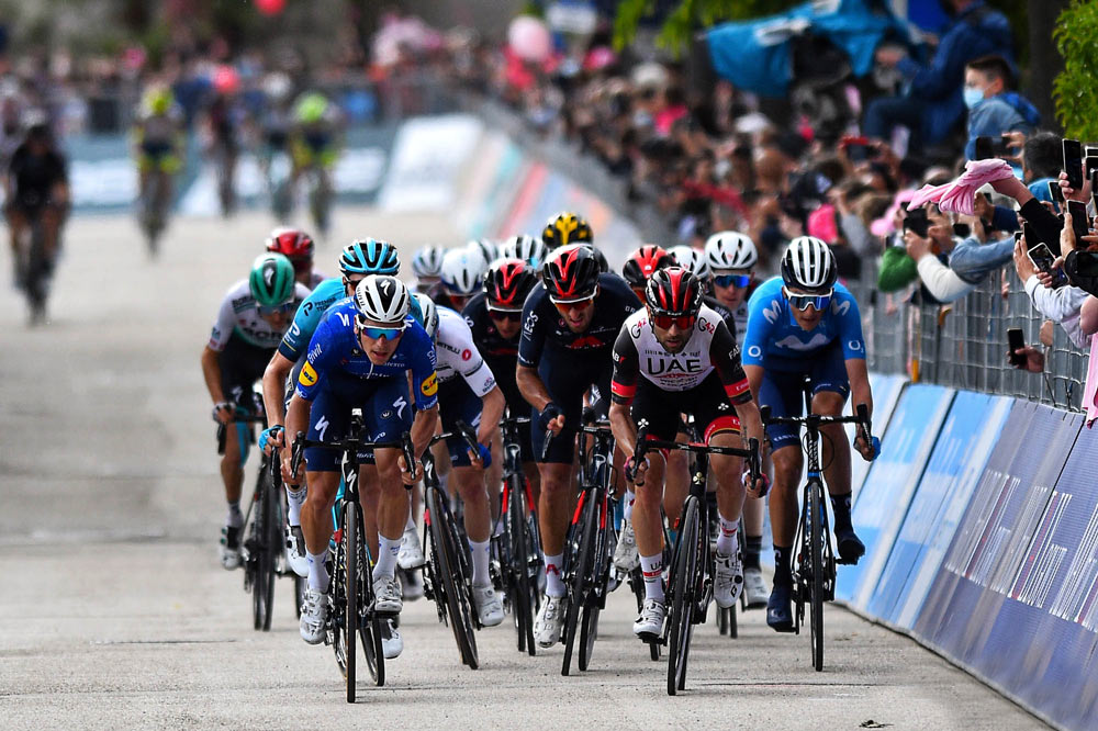 Juan Ayuso, unos de los Ciclistas fetiches de Joxean Matxin