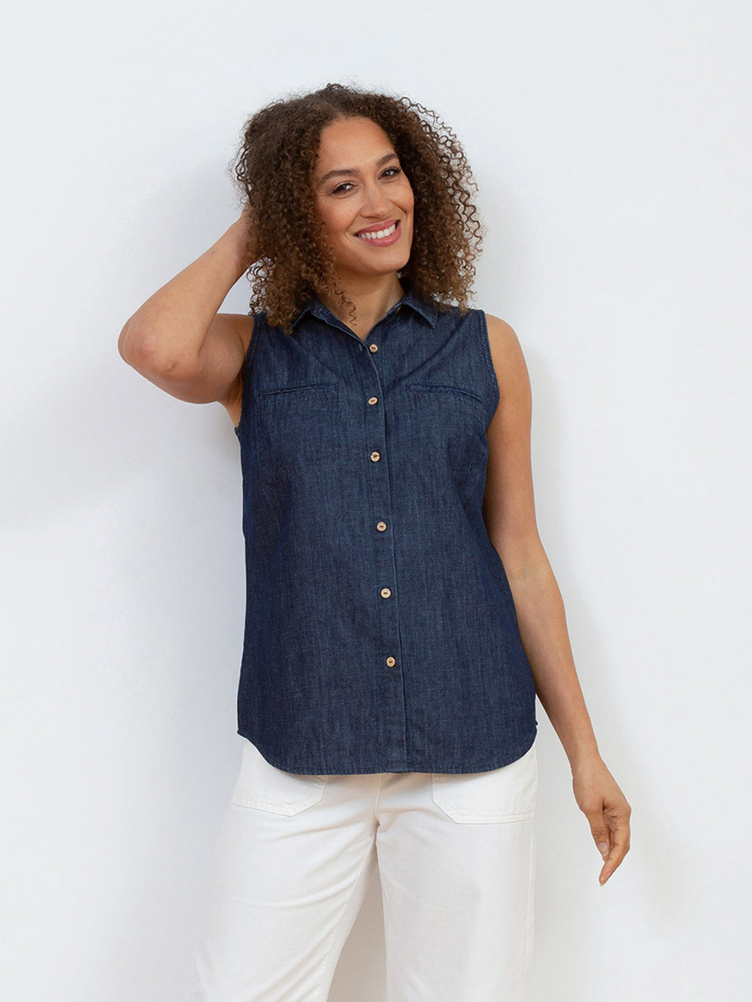 Hooke sleeveless denim shirt