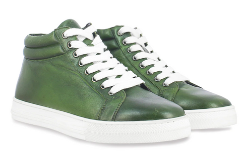 SAINT LAMBERTO GREEN LEATHER HANDCRAFTED SNEAKERS.