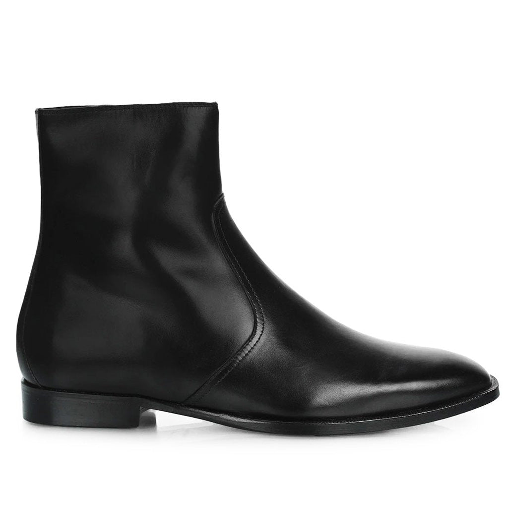 enhed Give sløring Buy Black Chelsea Boots Men | Pure Leathers Shoes For Men – SaintG India