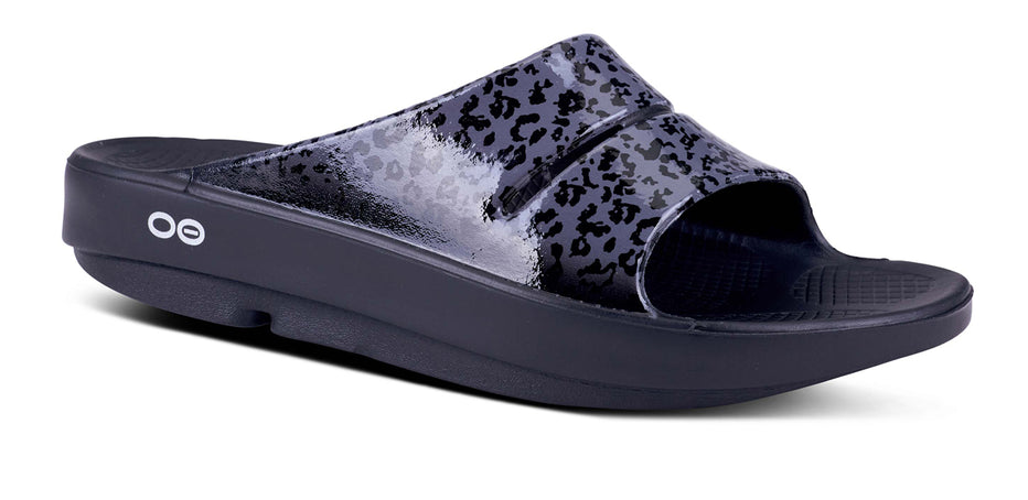 Women's OOahh Luxe Slide Sandal - Gray Leopard