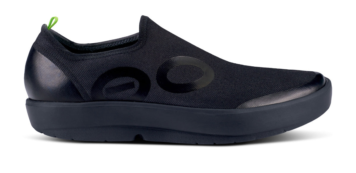 Men's OOmg eeZee Low Shoe - Black – OOFOS