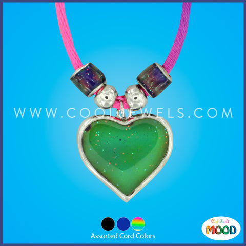 Romantic Fashion Colorful Changing Mood Heart Pendant Necklaces for Women  Girl Temperature Control Color Change Clavicle