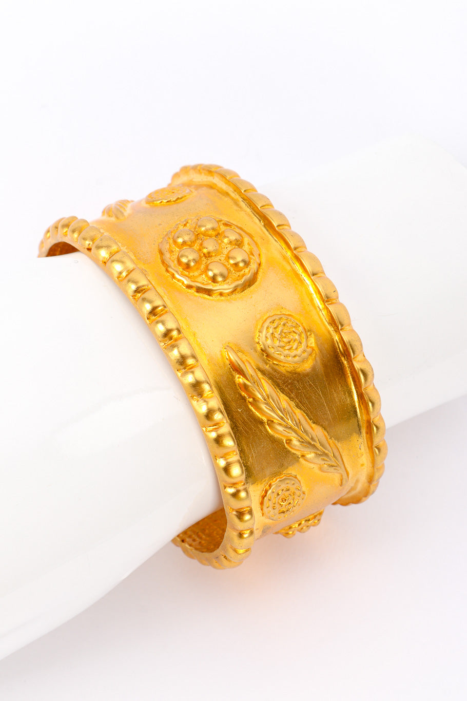 Vintage Unsigned Les Bernard Matte Gold Hinged Cuff Bracelet – Recess