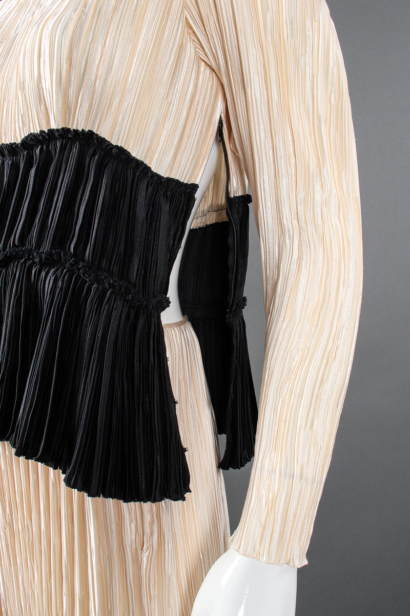 Vintage Mary McFadden Ivory Pleated Peplum Top & Skirt Set – Recess