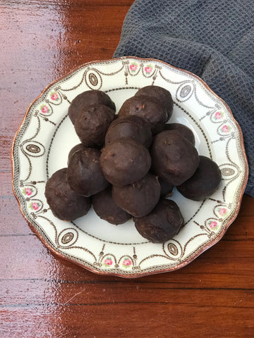Raw GF Chocolate Balls