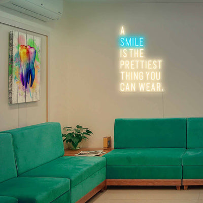A SMILE IS THE PRETTIEST THING YOU CAN WEAR NEON SIGN - Neon Studio