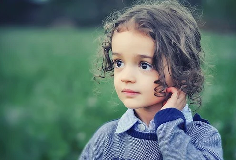  little girl with curly hair