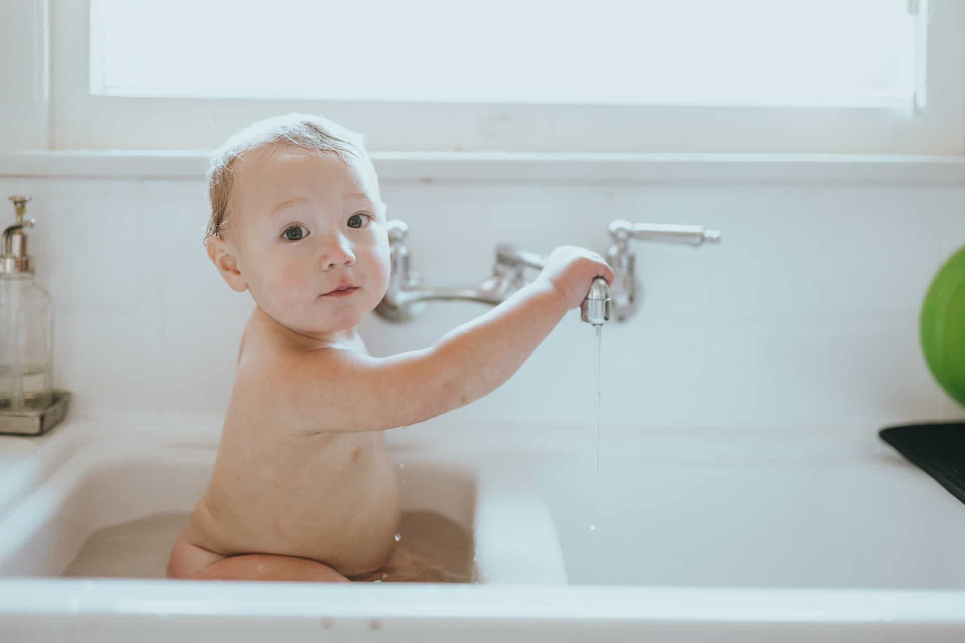 baby's bath time