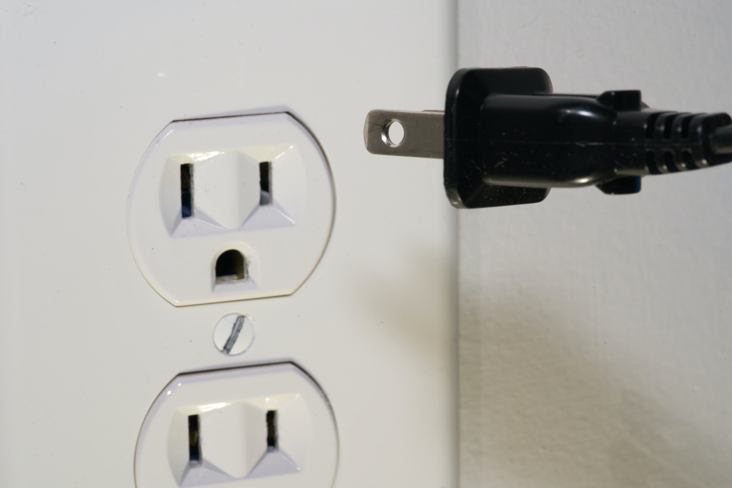 Wall power outlet