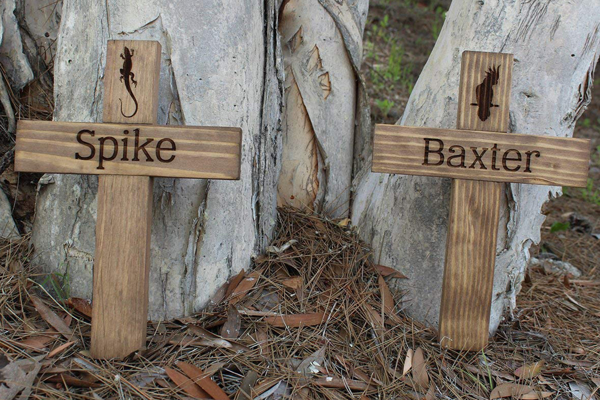 Pet Name Memorial Cross - Personalized Wood Burial Grave ...
