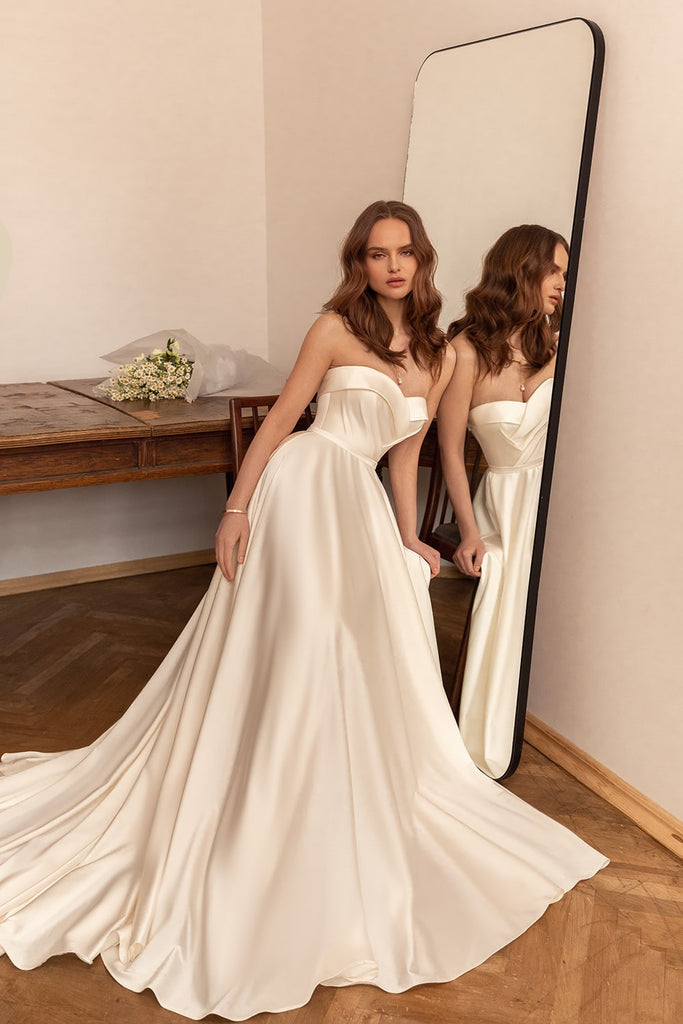 Wedding Dresses, EVA LENDEL - Eclipse