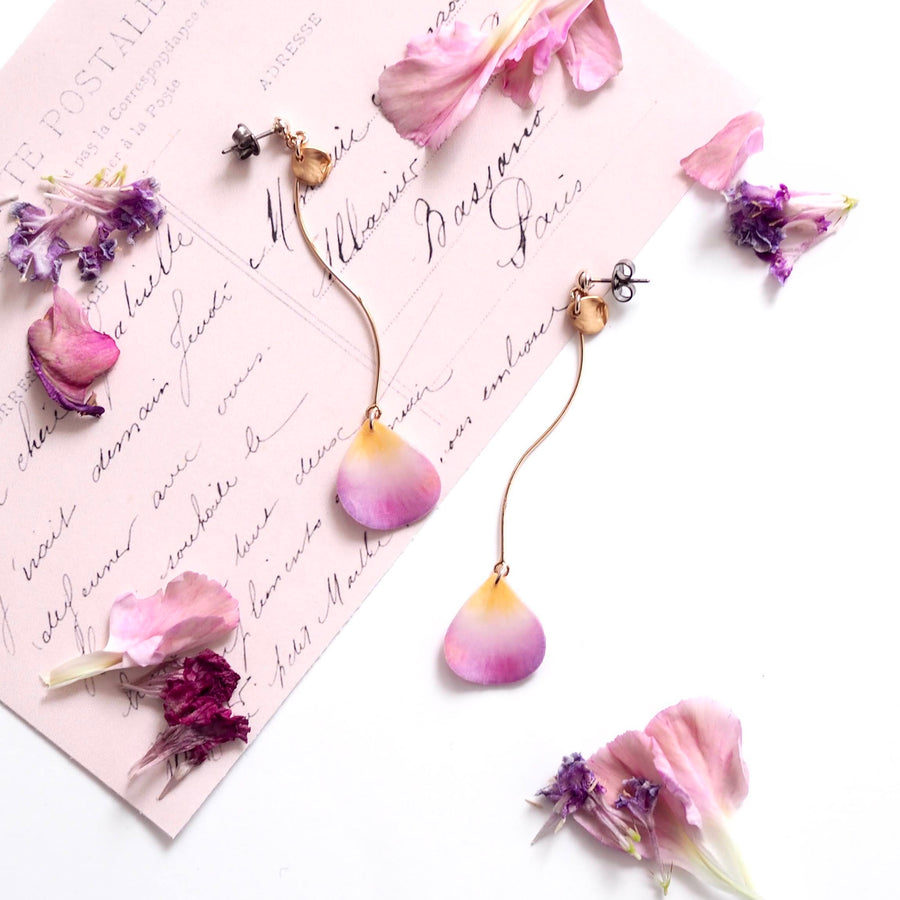 ローズの花びら うす紫 Anne Designs