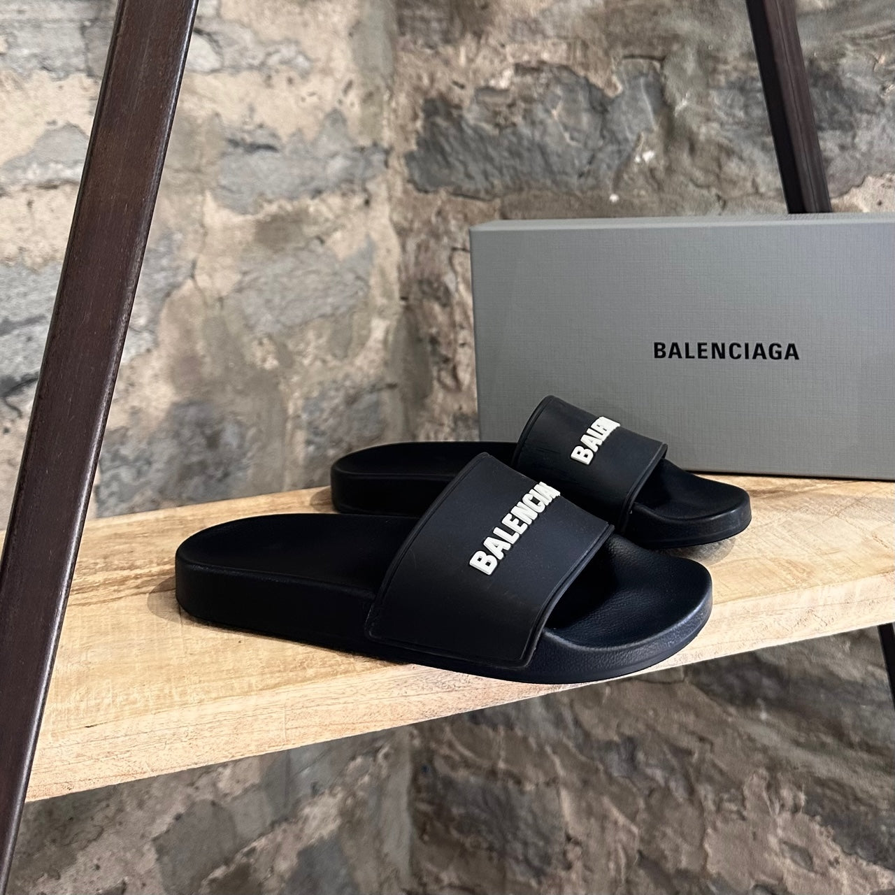 Balenciaga Womens Pool Slide Sandal In BlackWhite Size 39CUS 9  wwwfiestaci
