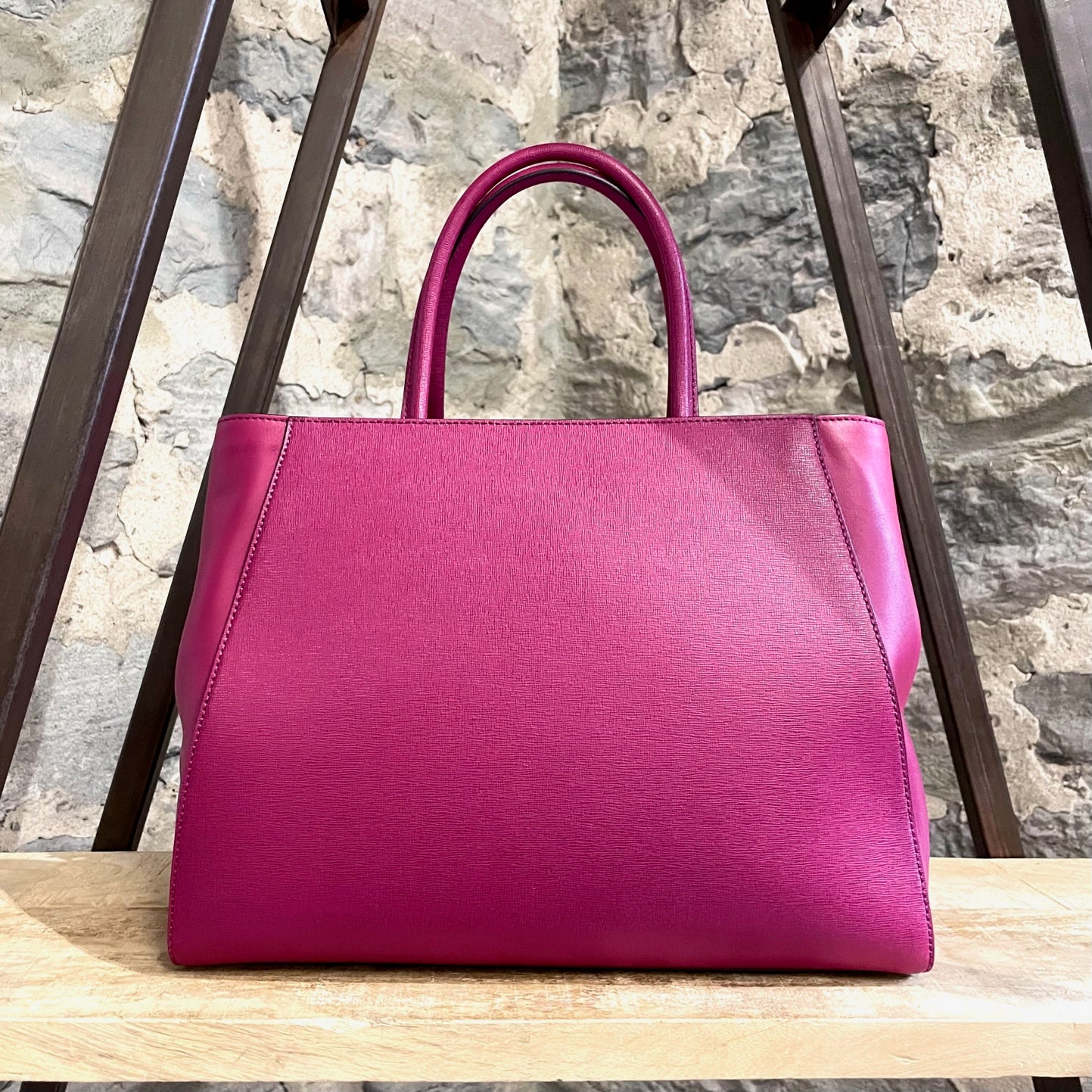 Fendi 2 Jours Medium Raspberry Pink Handbag – Boutique LUC.S