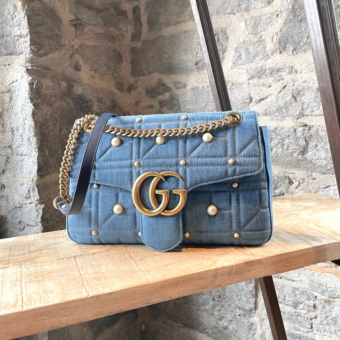 Gucci Medium Blue Denim Pearls Marmont Chain Bag – Boutique 