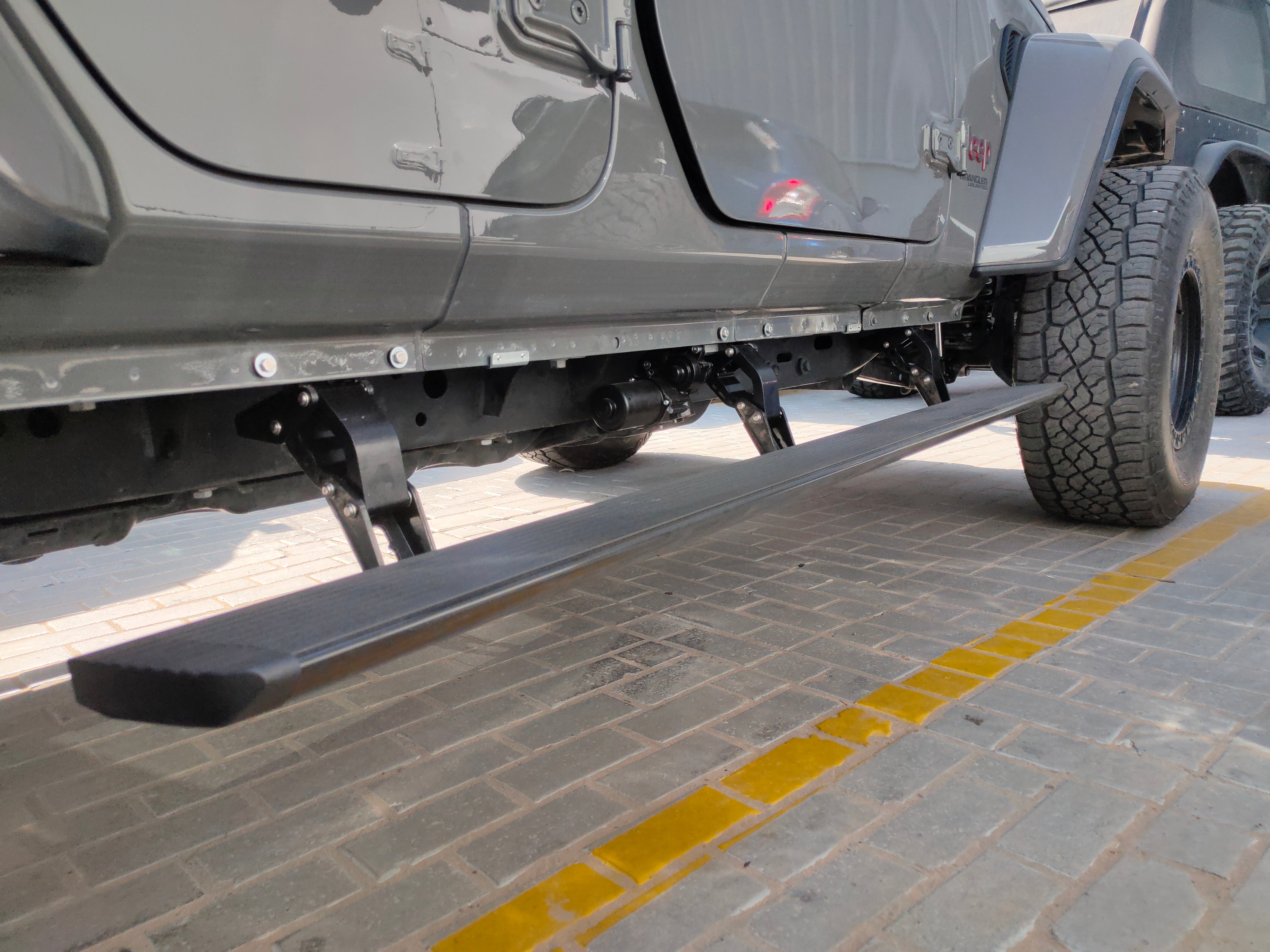 Power Side Steps With LED lights for Jeep Wrangler JL – am-wrangler
