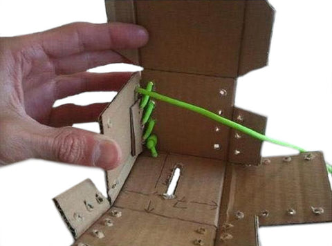 Bricolage : Fabriquer une tirelire en carton