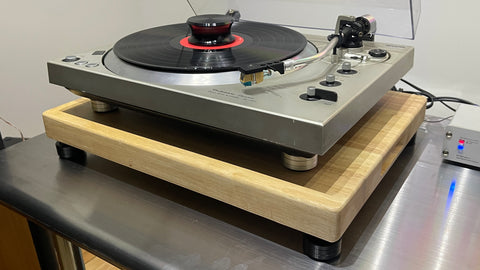 Mnpctech is now making the best turntable isolation platforms for Rega and Pro-ject EVO