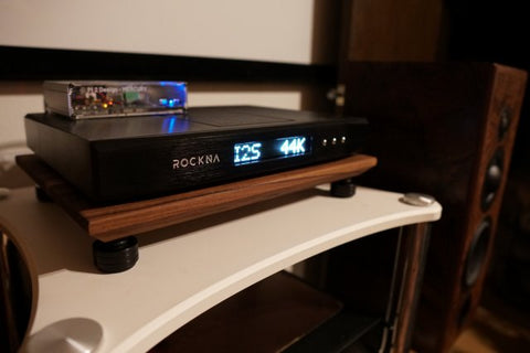 Looking for best Amplifier, DAC, Reel to Reel Isolation Platform 18" x 13" x 1-1/4" Walnut Hardwood