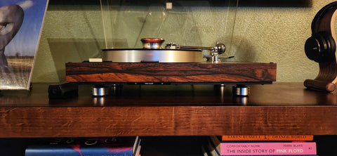 where to buy the best upgrade replacement feet for the Luxman PD-272 turntable