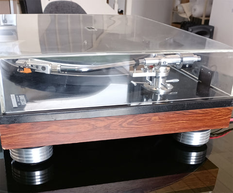 Mnpctech is the internet's #1 source for HITACHI HT840 Turntable Isolation / ISO Feet.