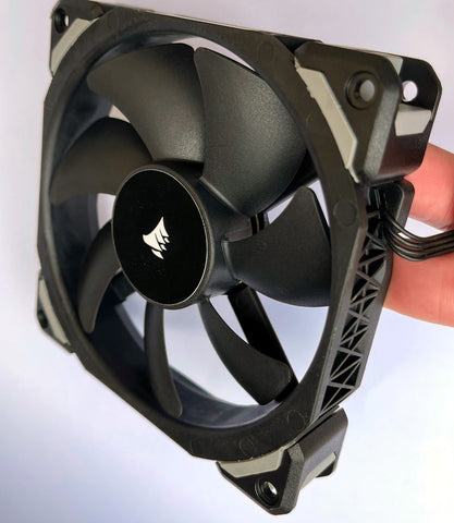 where to buy Corsair ML120 PRO 120mm Premium Magnetic Levitation Pressure PWM Fan for radiator and the lowest price