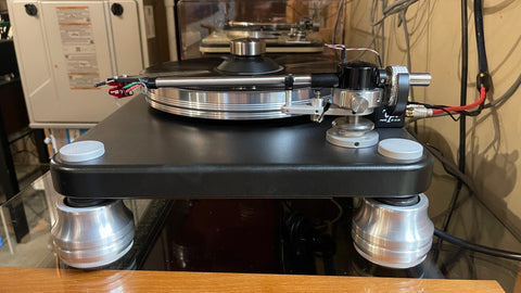 VPI Prime, Scout, Super Prime & Signature Height Adj ISO Turntable Isolation Feet (Set of Four)