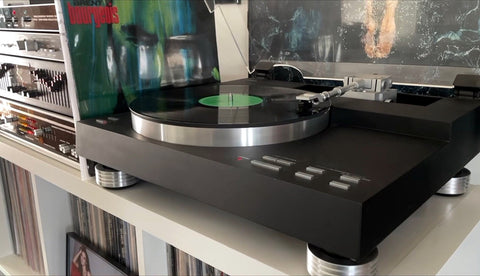 Upgrade Yamaha PX-3 Turntable with new Mnpctech Isolation Feet.